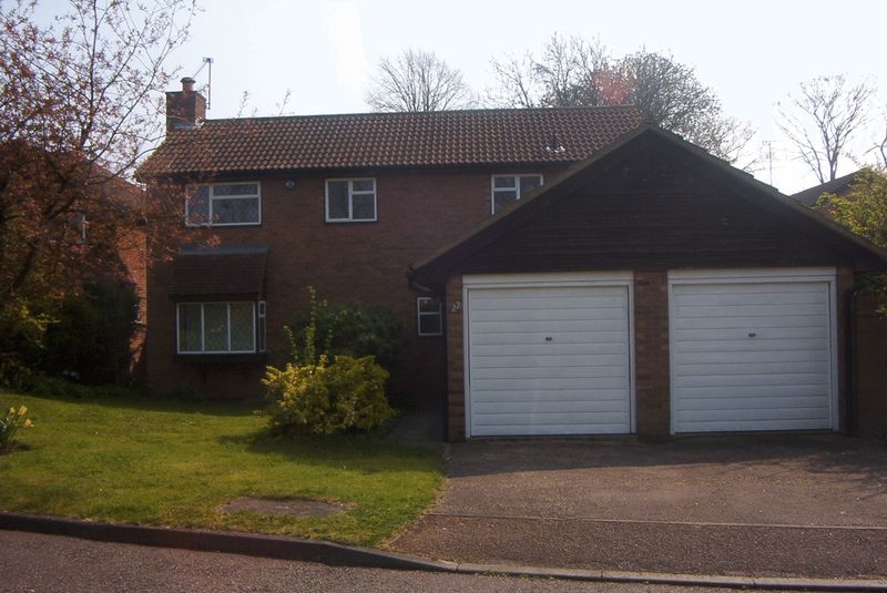 BLETCHLEY - <br />
�A well positioned property in the heart of Bletchley close to the famous Bletchley Park home of the code breakers, with stunning views of the local St Marys Church, within easy reach of Bletchley train station where a regular service will take to London Euston. Local schools are situated within half a mile, each providing excellent feeder programes for higher education.<br />
This spacious four bedroom house with a en-suite to the master�also boasts a large lounge with a�adjoining but�seperate dining room and a well equipped kitchen with utility room offering rear garden access. A�mature L shape garden has a small consevatory which catches the afternoon sun. As if that is not enough you are able to utilise a detached double garage with additional parking for a further two vehicles. <br />
<br /> - Photo 1